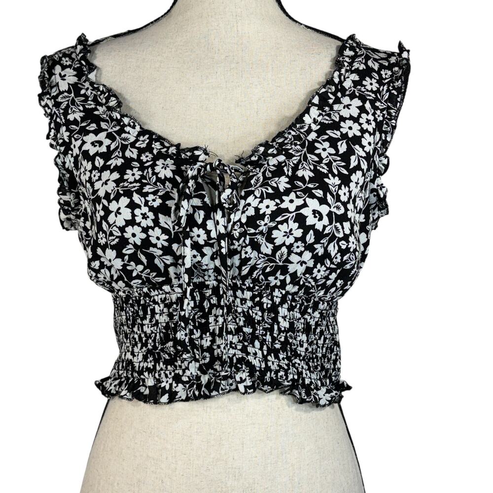 Ambiance Medium Cropped Top Floral Ruffled Smocked V-Neck Tie Lace-Up Sleeveless